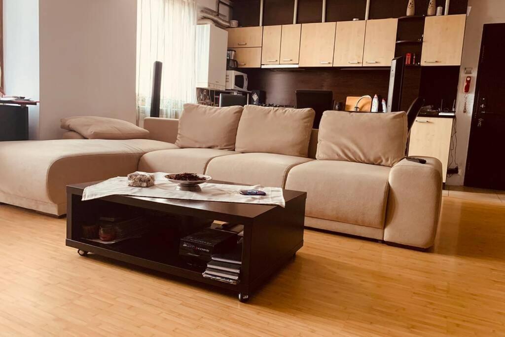 Cozy 2 Rooms Apartment Close To City Center 布加勒斯特 外观 照片